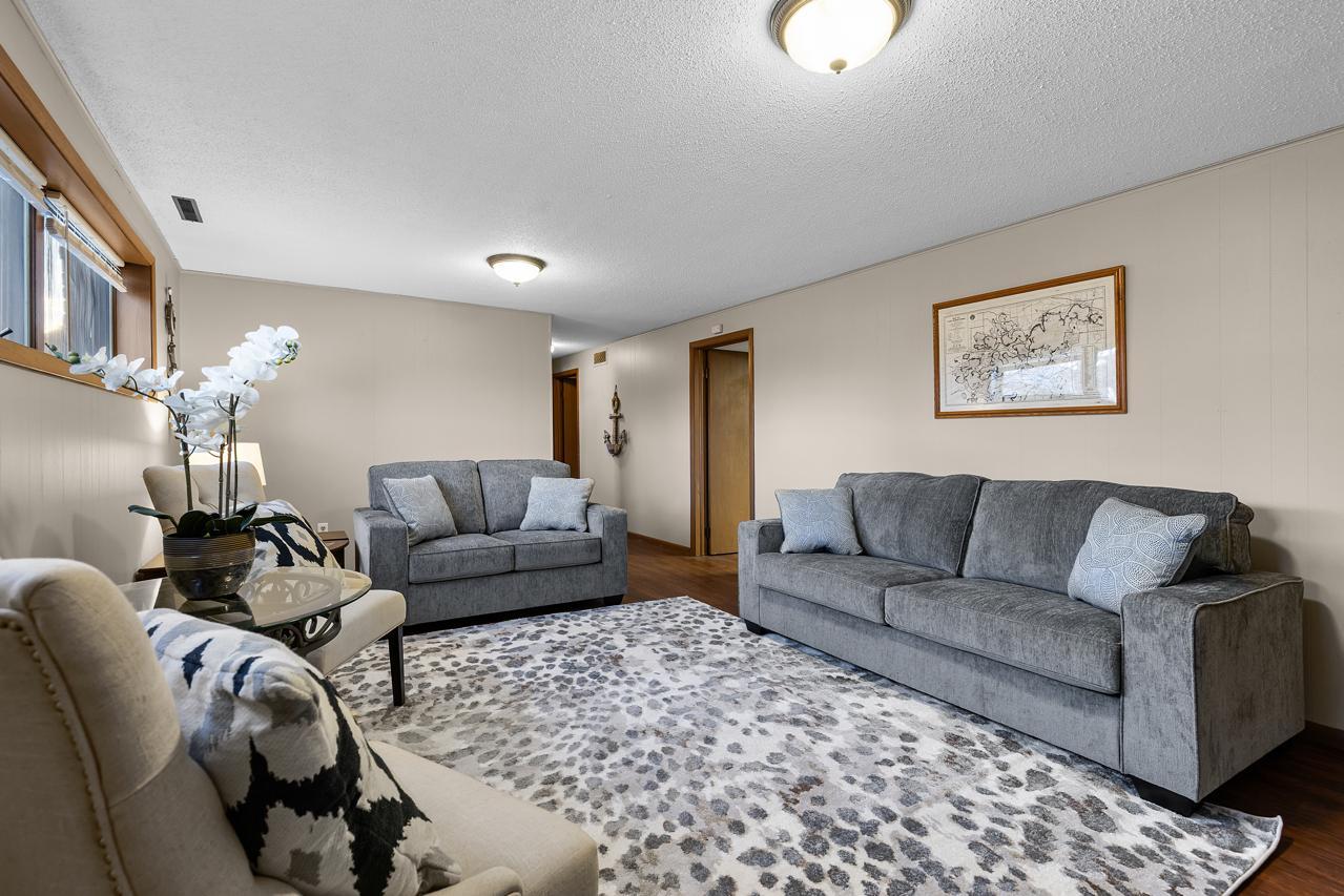 50 Willow Wood Drive