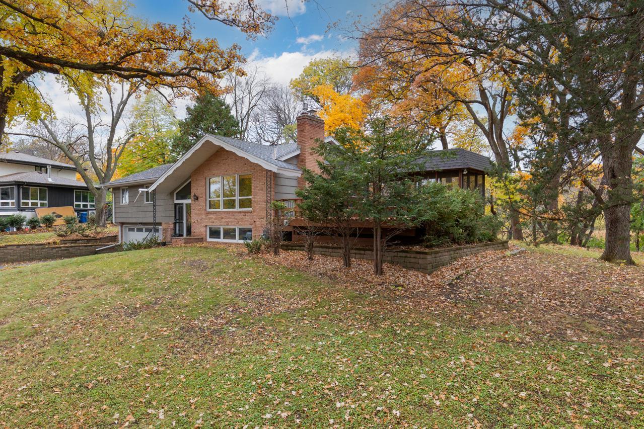 50 Willow Wood Drive