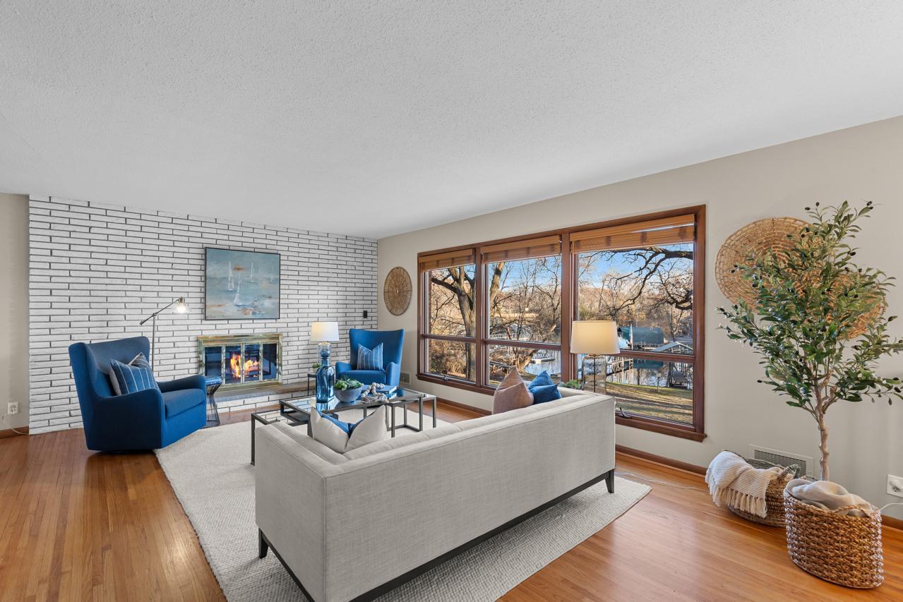 50 Willow Wood Drive