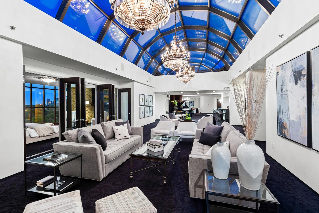 3145 Dean Court Unit: 1100