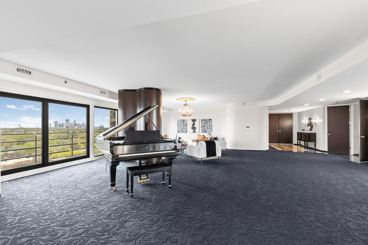 3145 Dean Court Unit: 1100