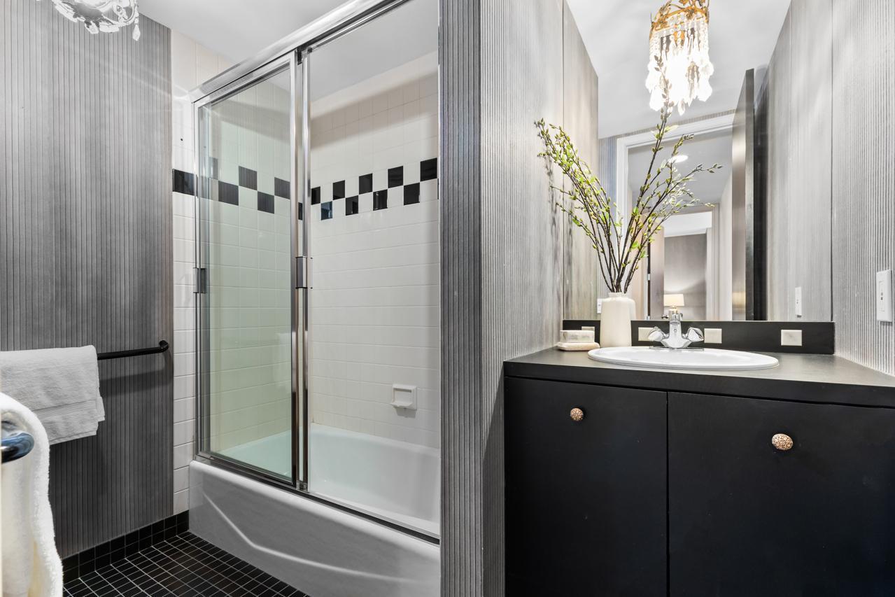 3145 Dean Court Unit: 1100