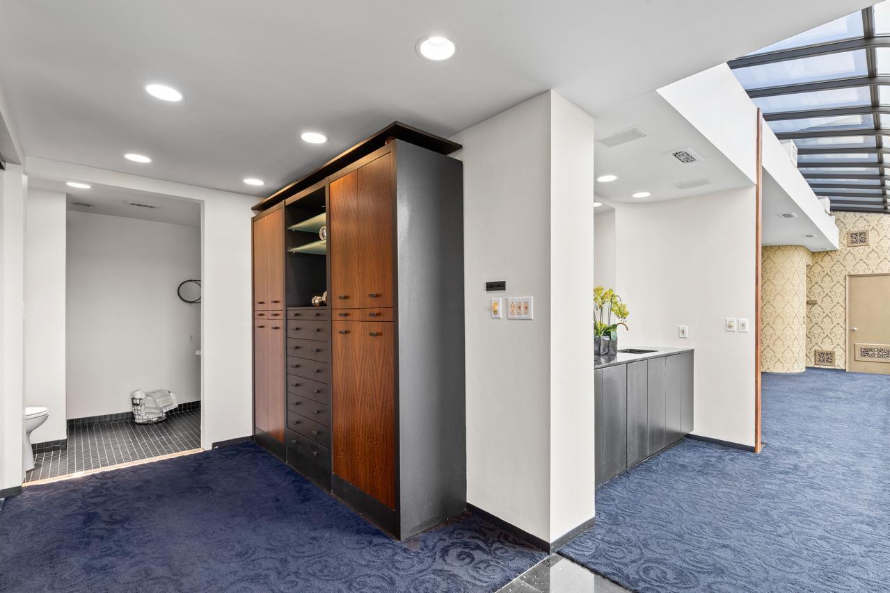 3145 Dean Court Unit: 1100