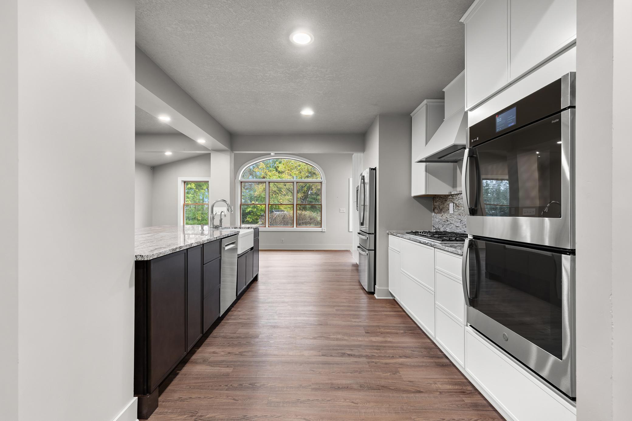 11361 Upper 33rd Street N