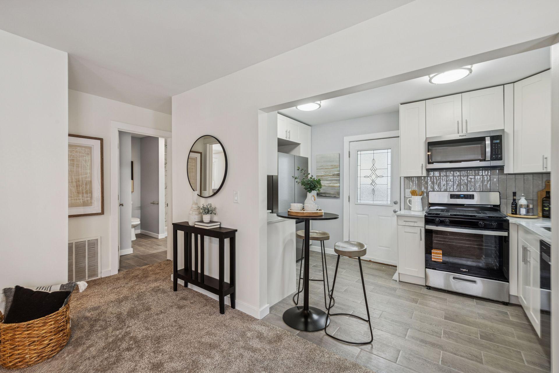 2209 Chateau Lane