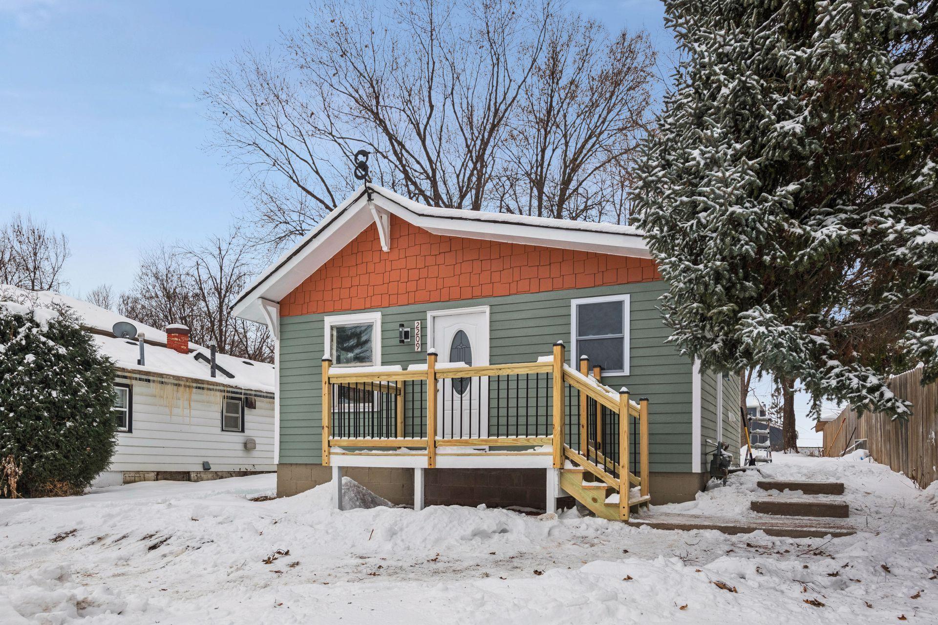 2209 Chateau Lane