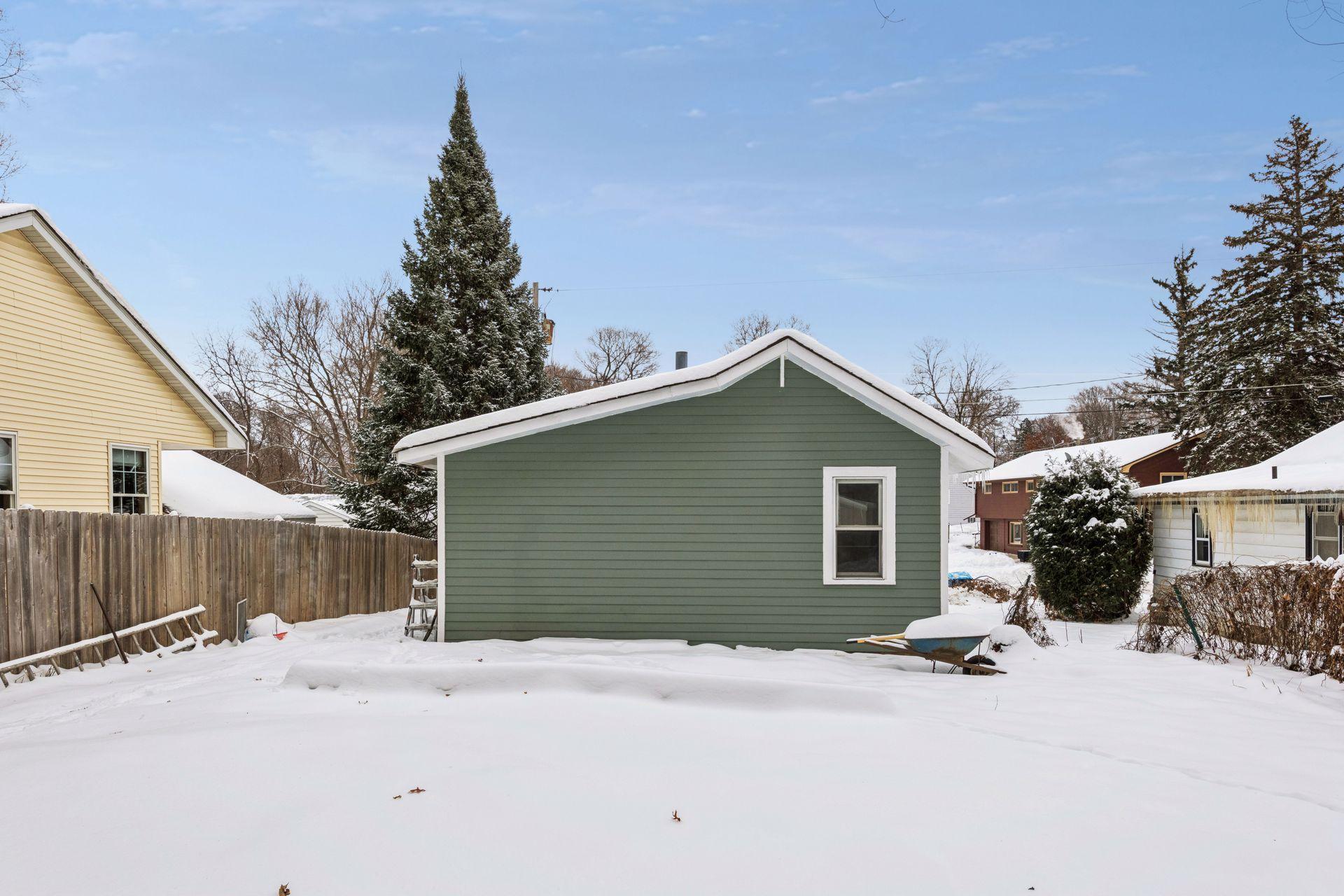 2209 Chateau Lane