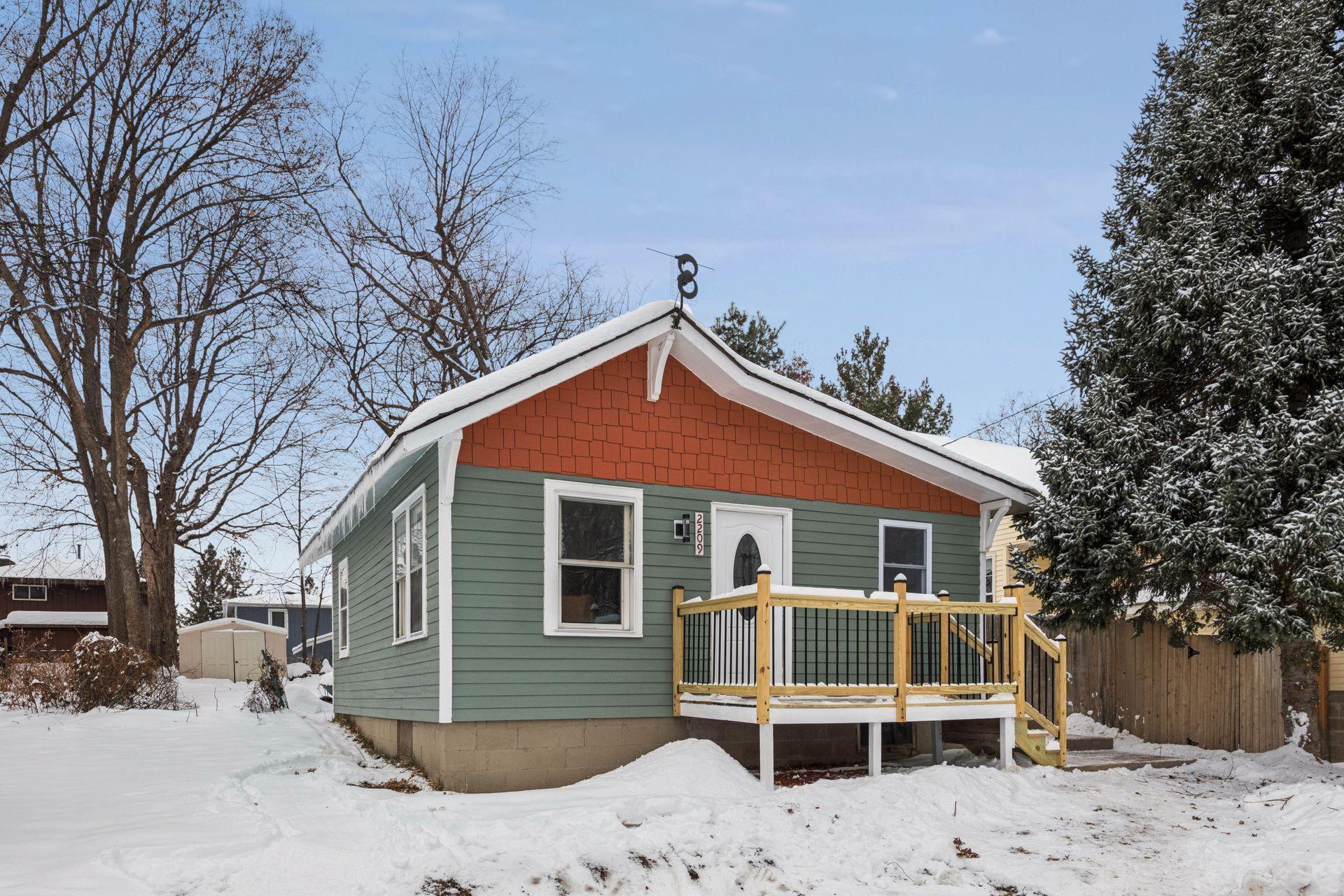 2209 Chateau Lane