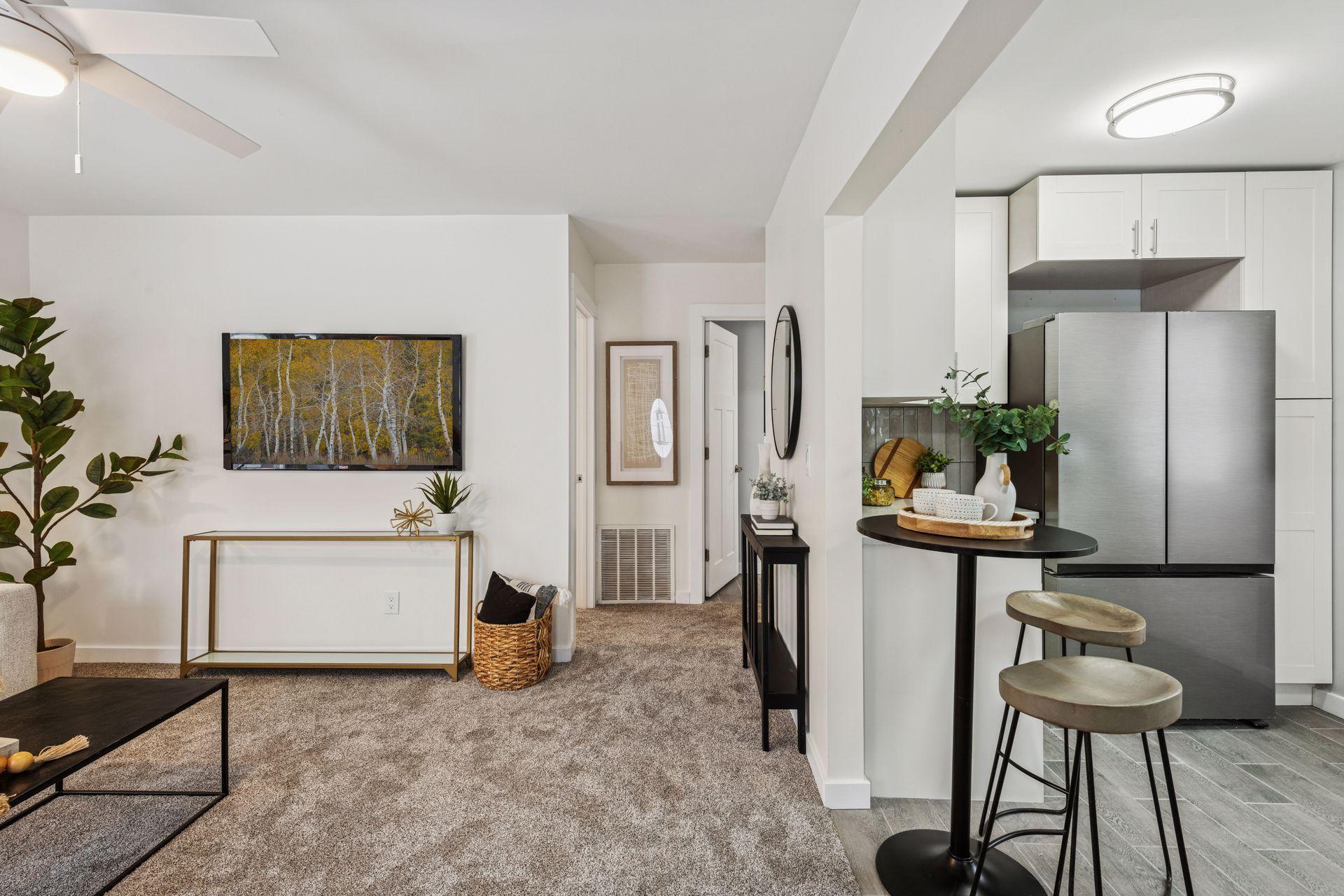 2209 Chateau Lane