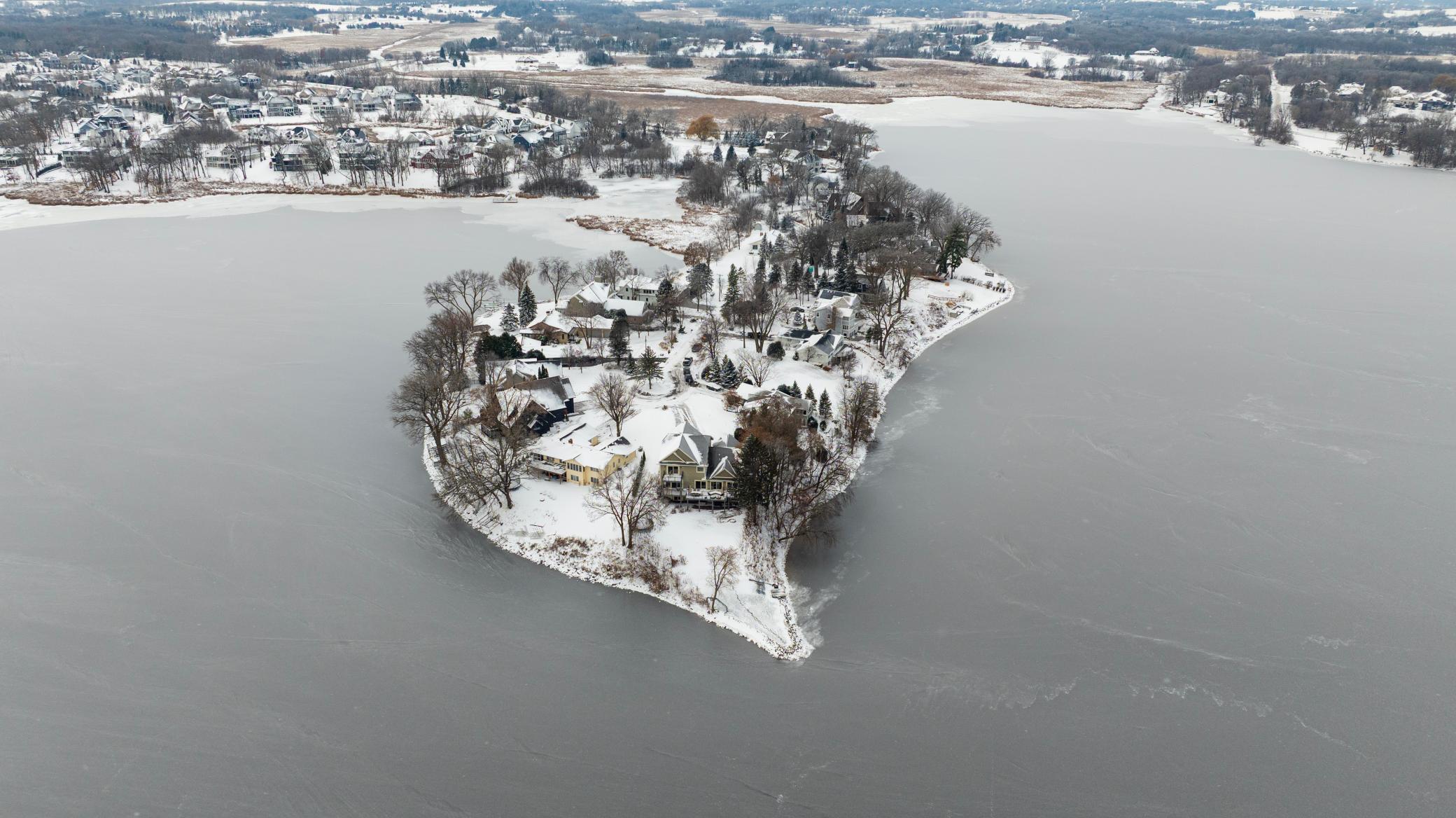 3396 Kings Point Road