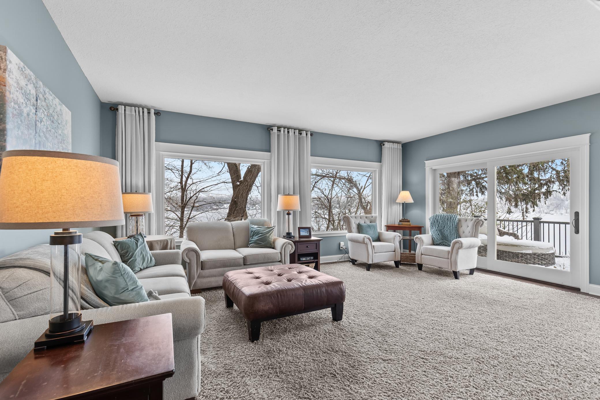 3396 Kings Point Road