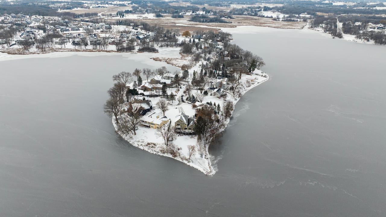 3396 Kings Point Road