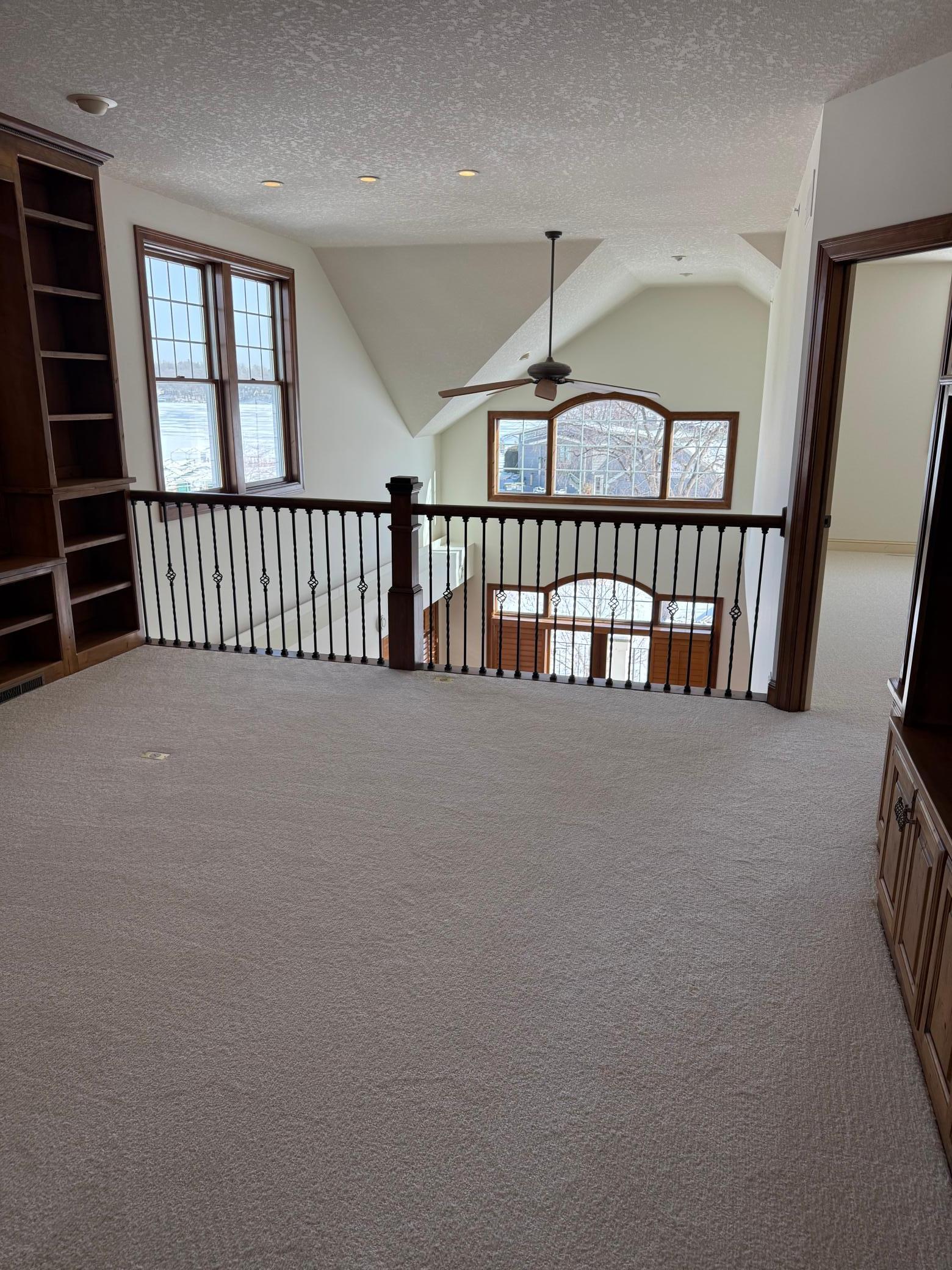 21957 Minnetonka Boulevard Unit: 15