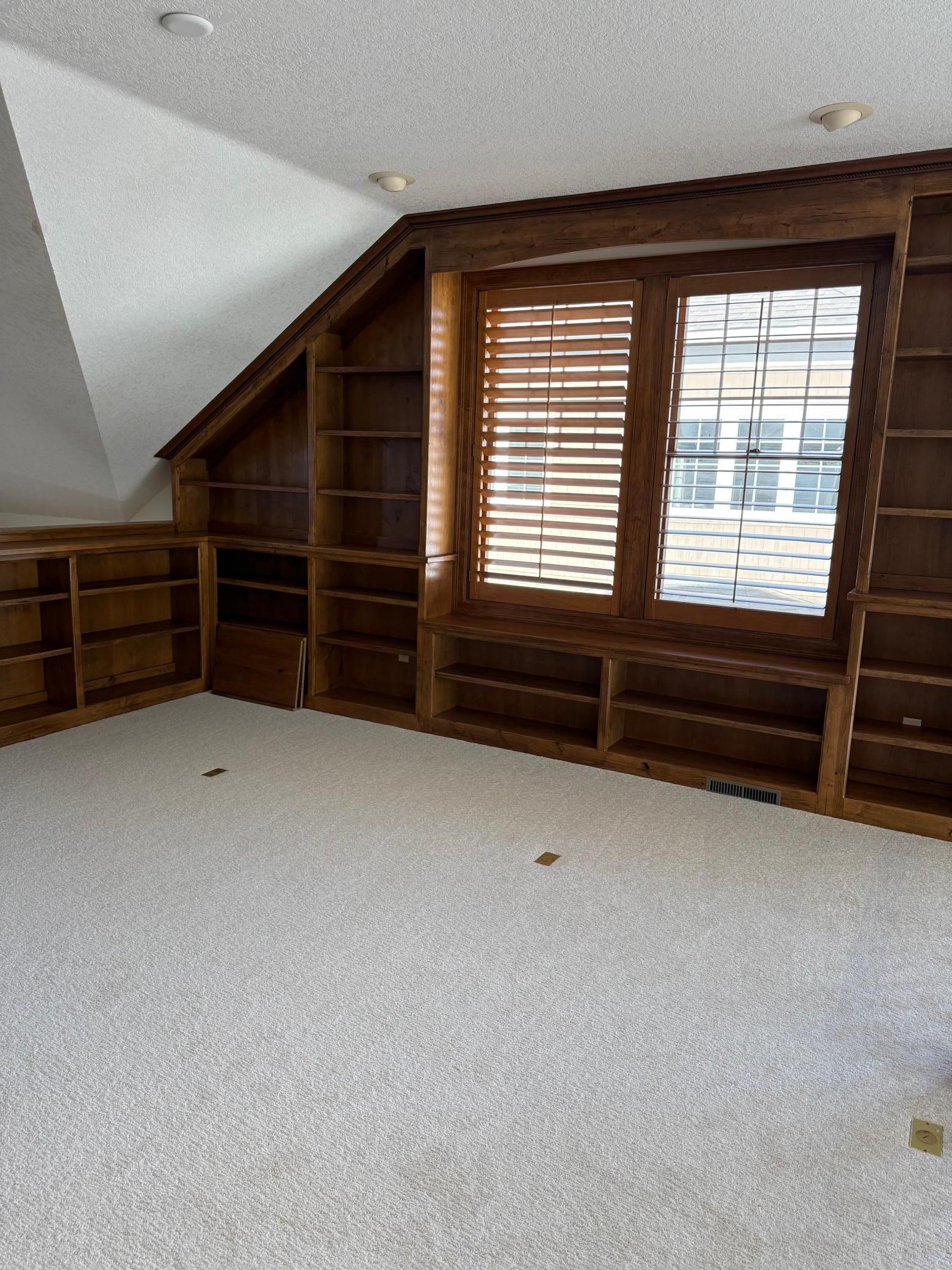 21957 Minnetonka Boulevard Unit: 15