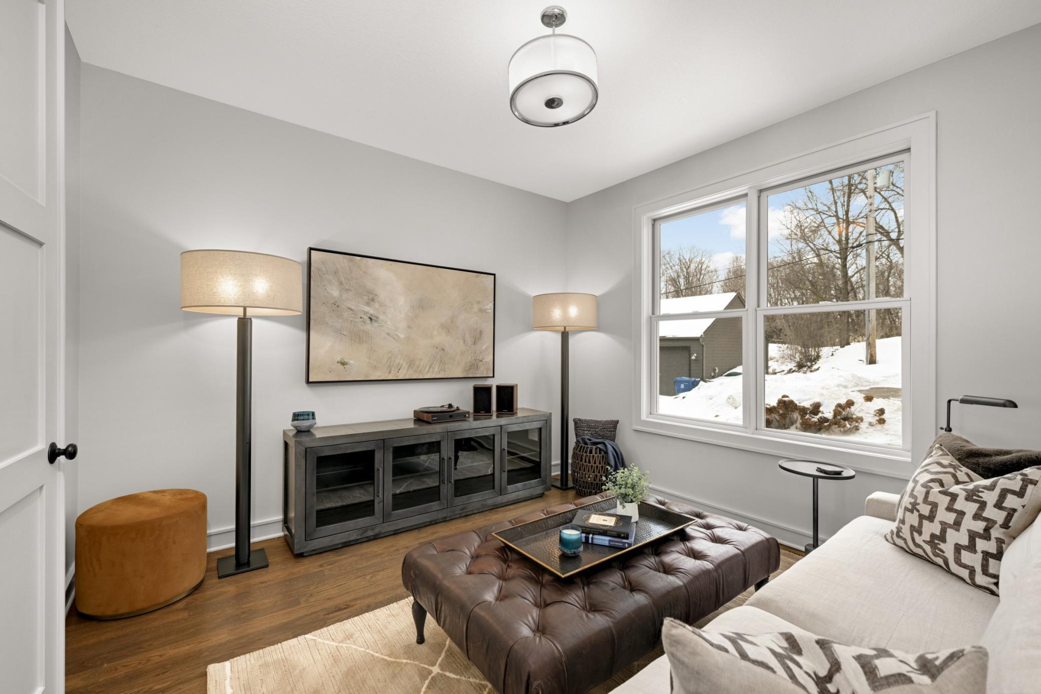 2412 Lafayette Road