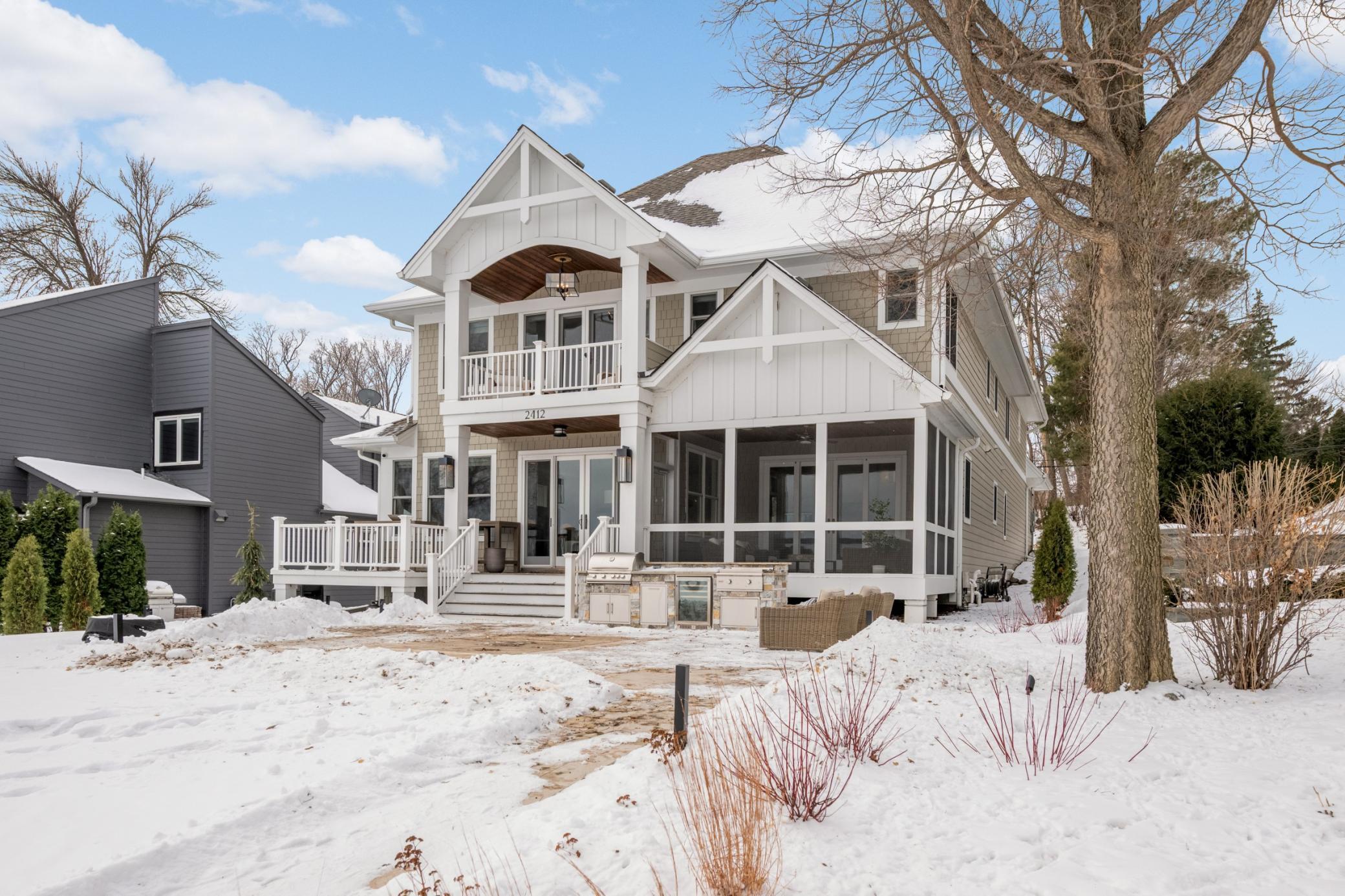 2412 Lafayette Road