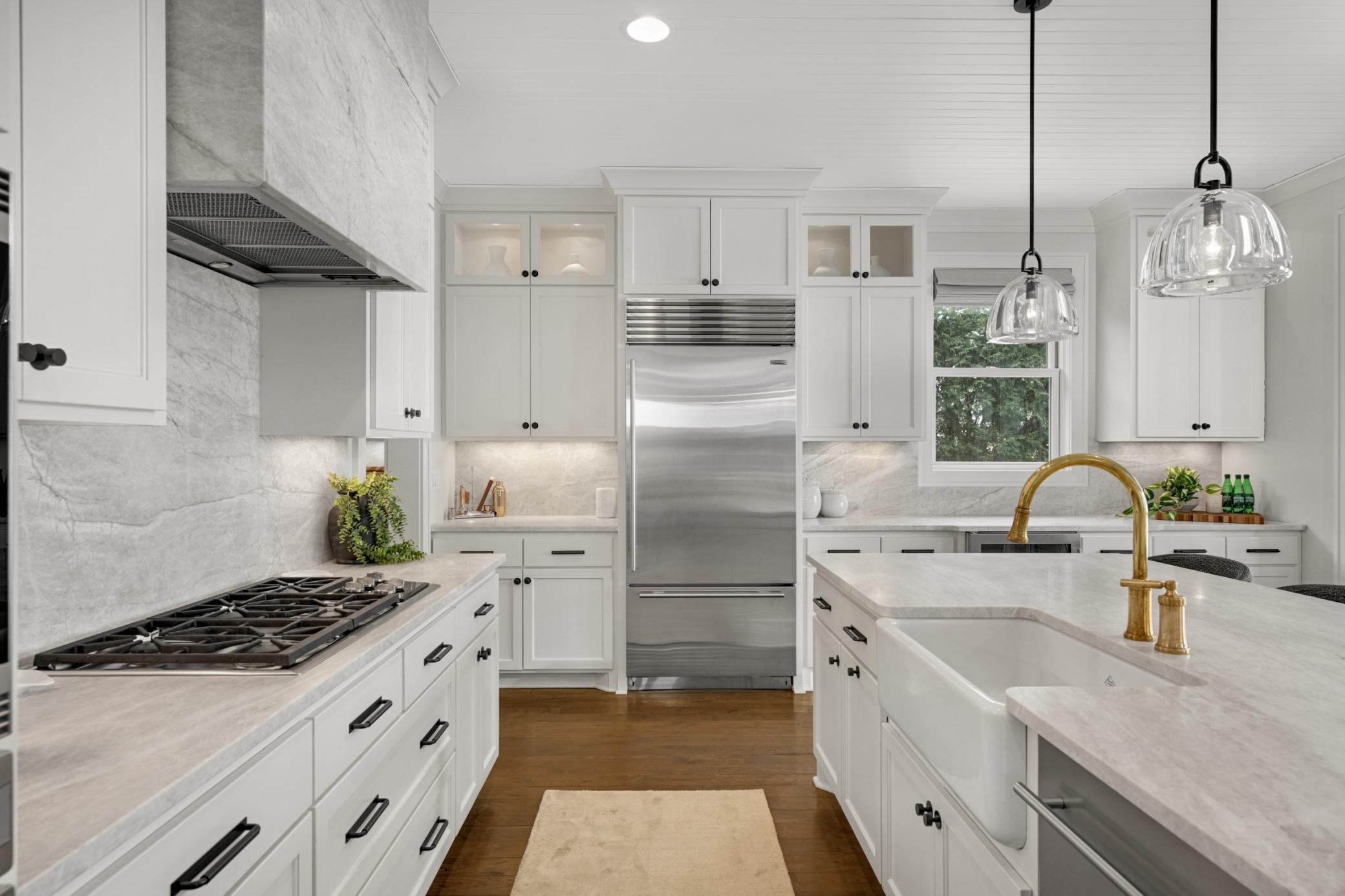 2412 Lafayette Road