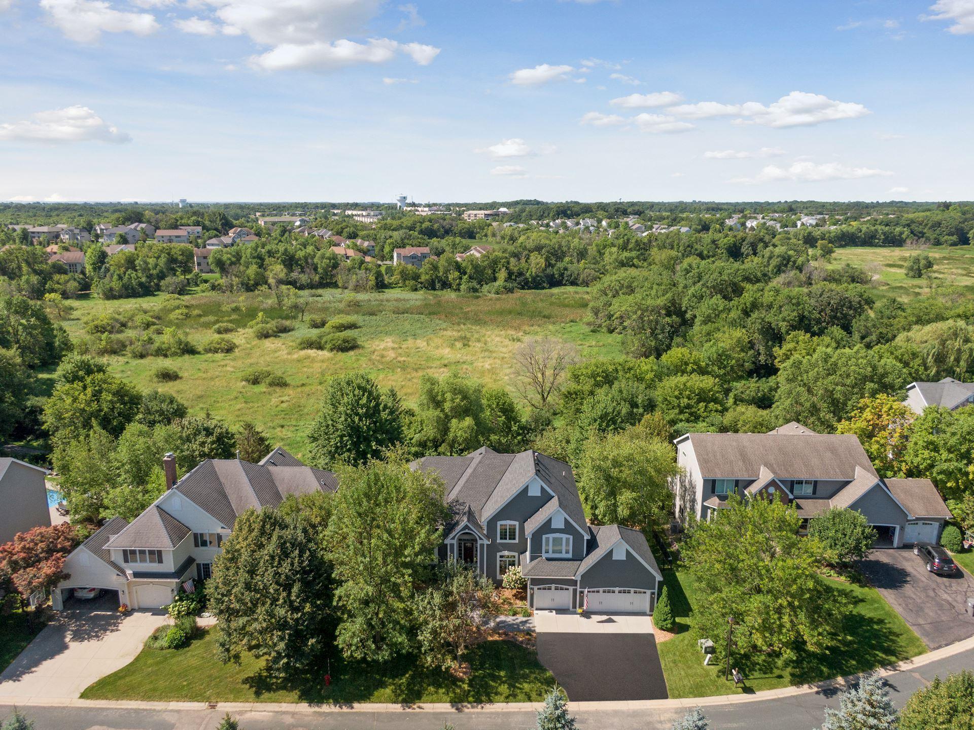7424 Moccasin Trail