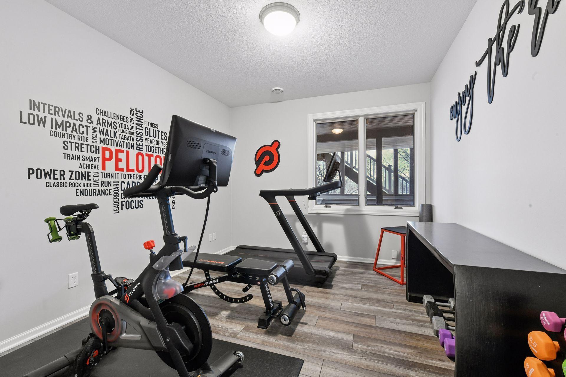 7424 Moccasin Trail
