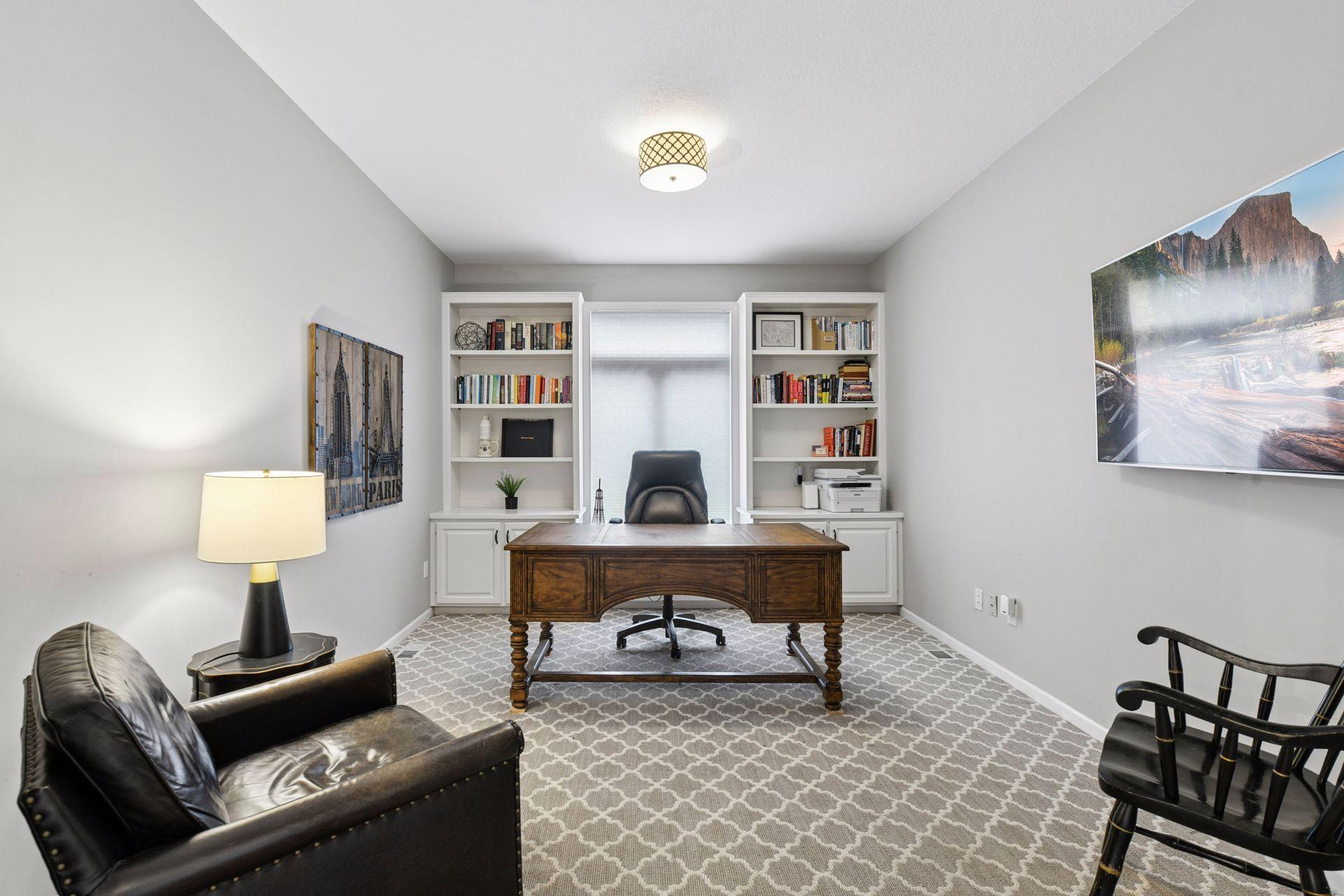 7424 Moccasin Trail
