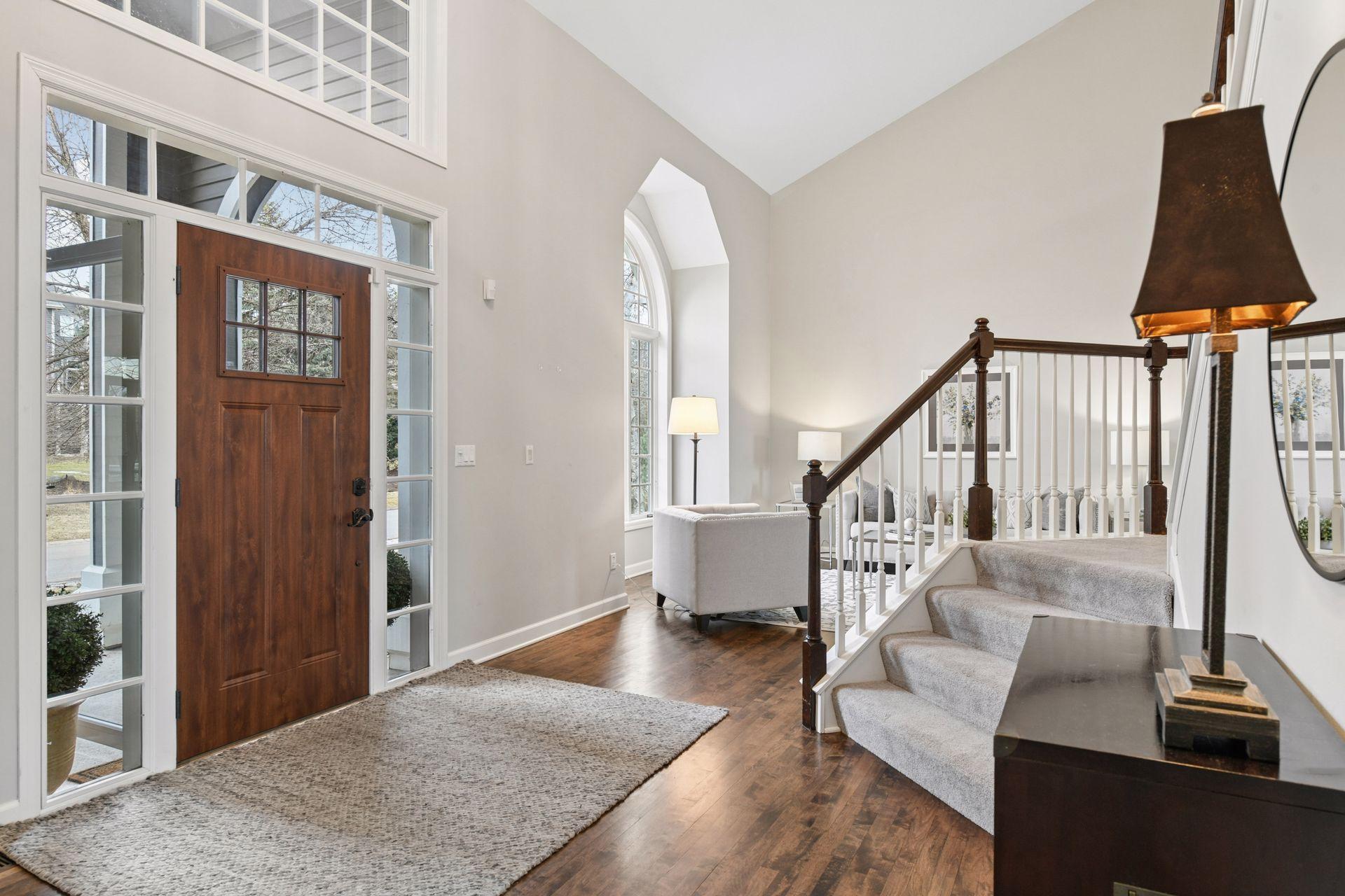 7424 Moccasin Trail