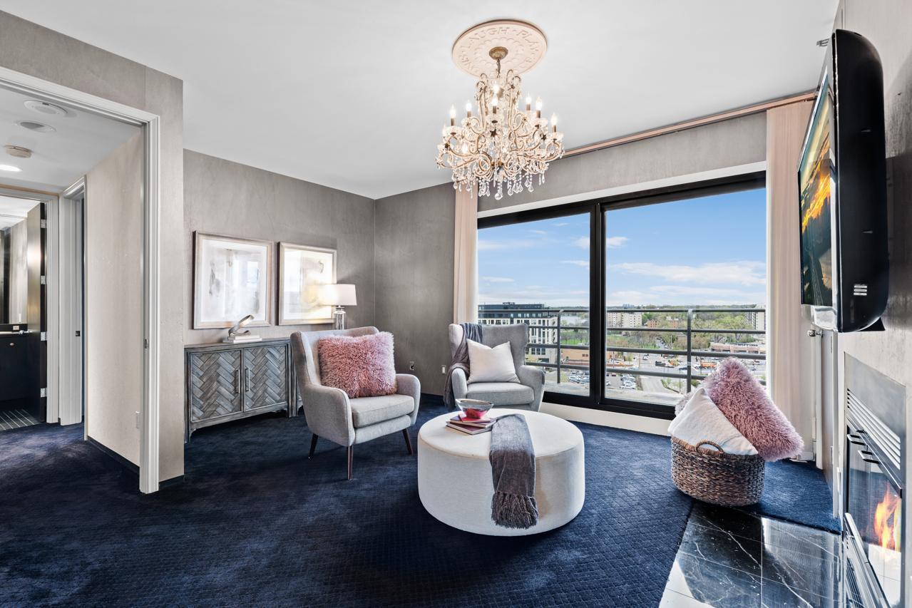 3145 Dean Court Unit: 1100