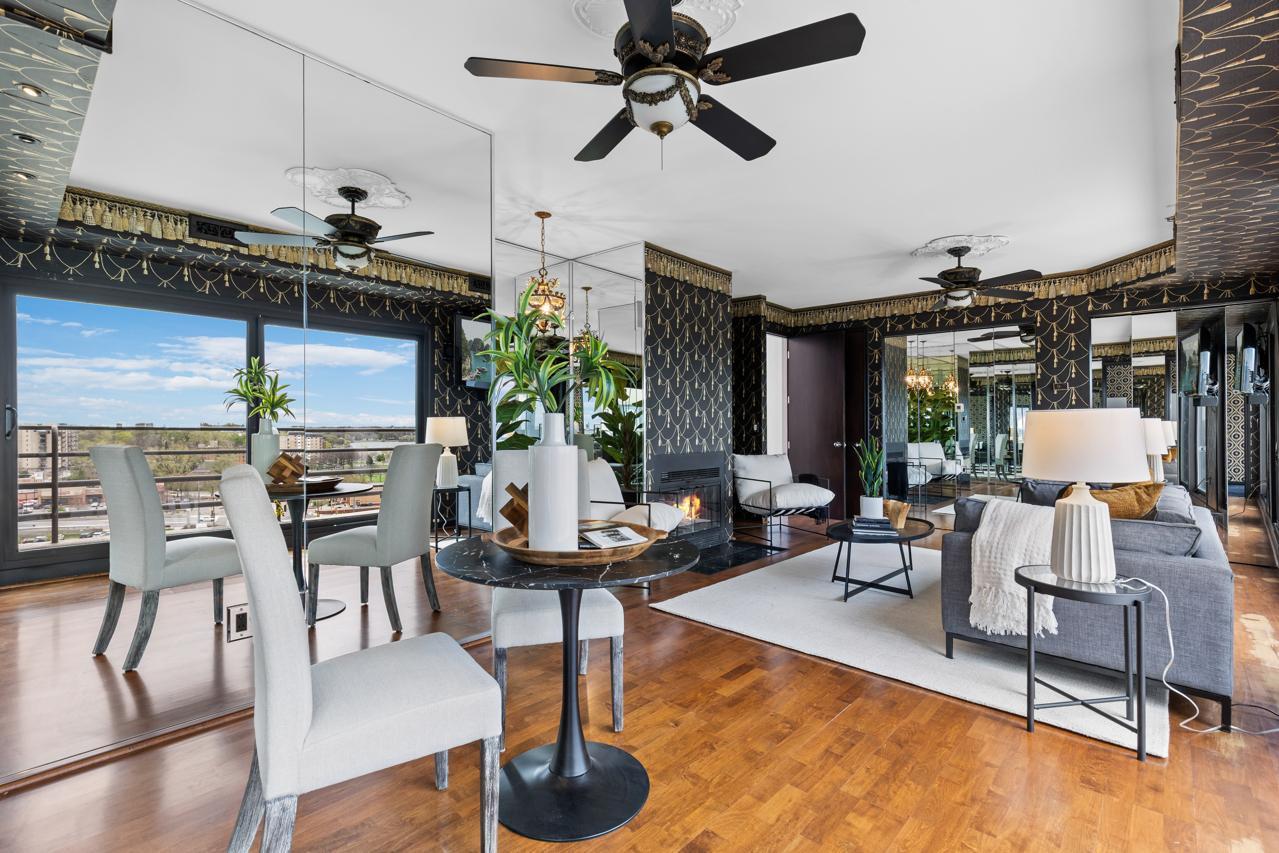 3145 Dean Court Unit: 1100