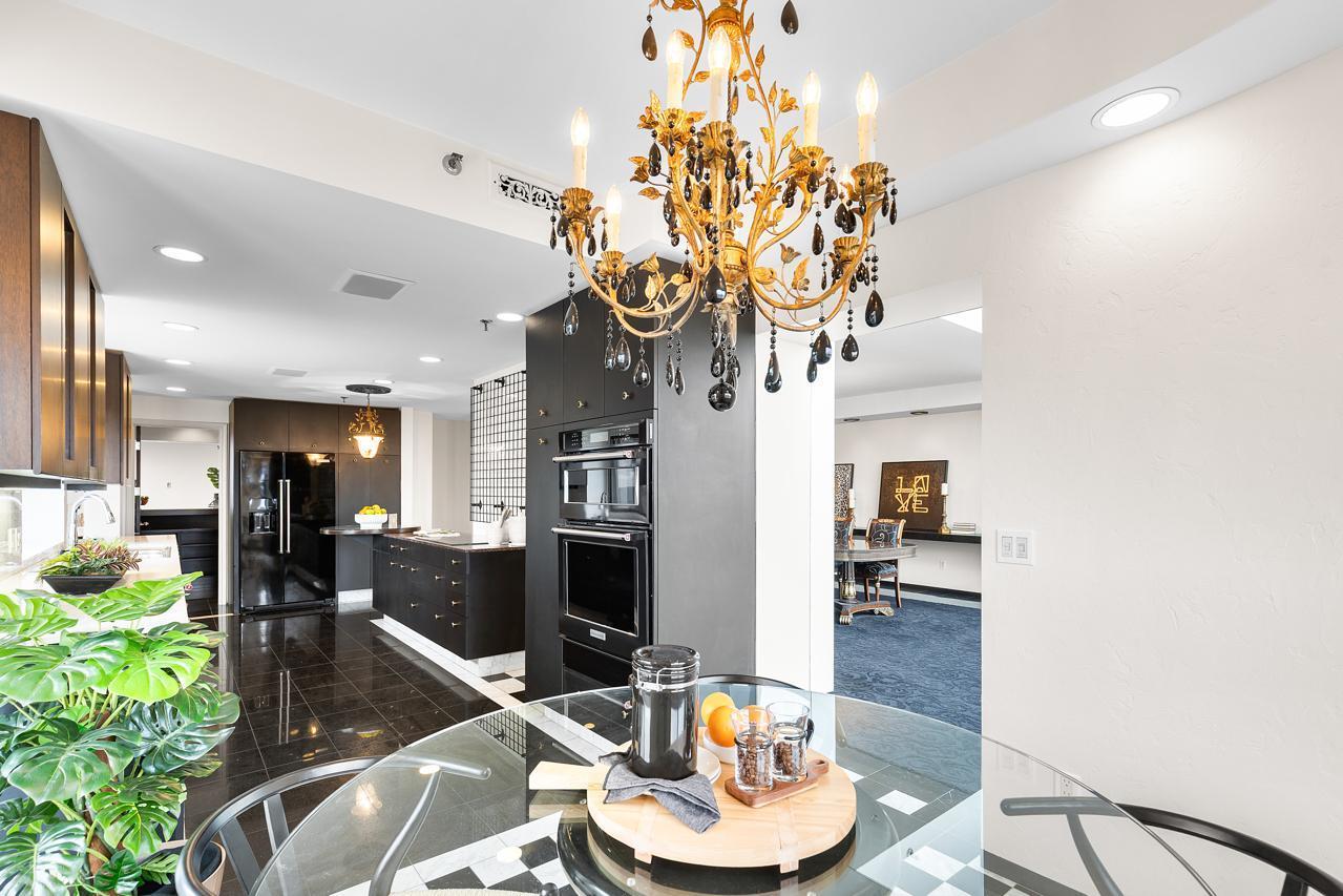 3145 Dean Court Unit: 1100