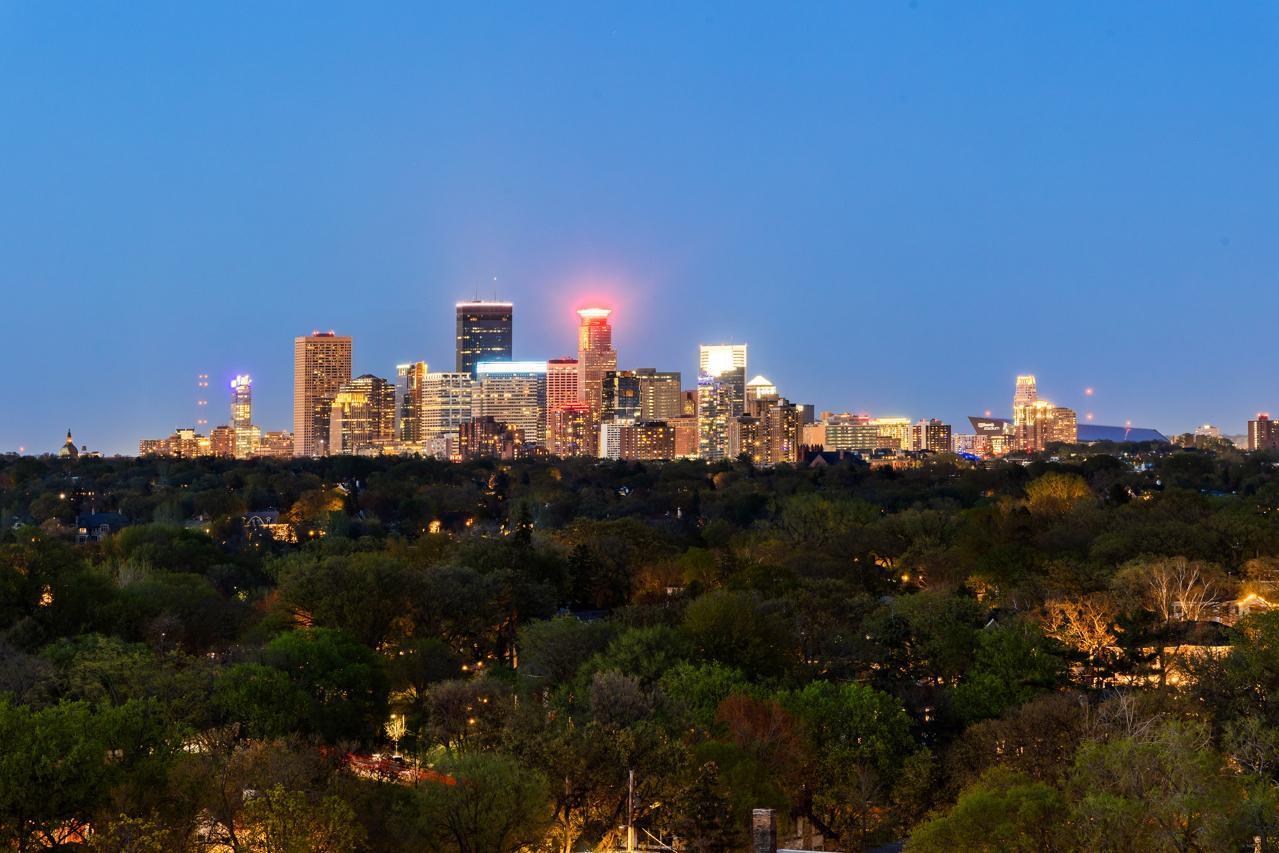 3145 Dean Court Unit: 1100