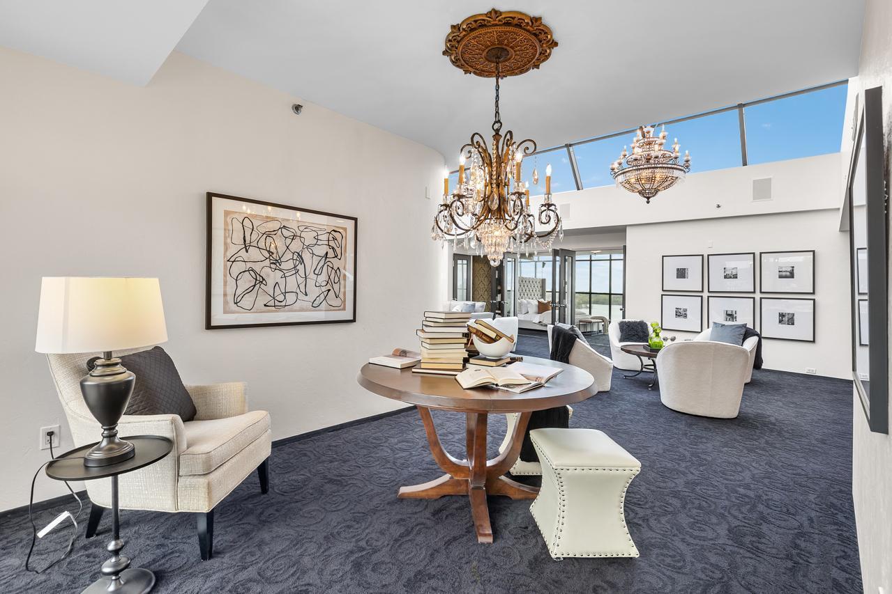 3145 Dean Court Unit: 1100