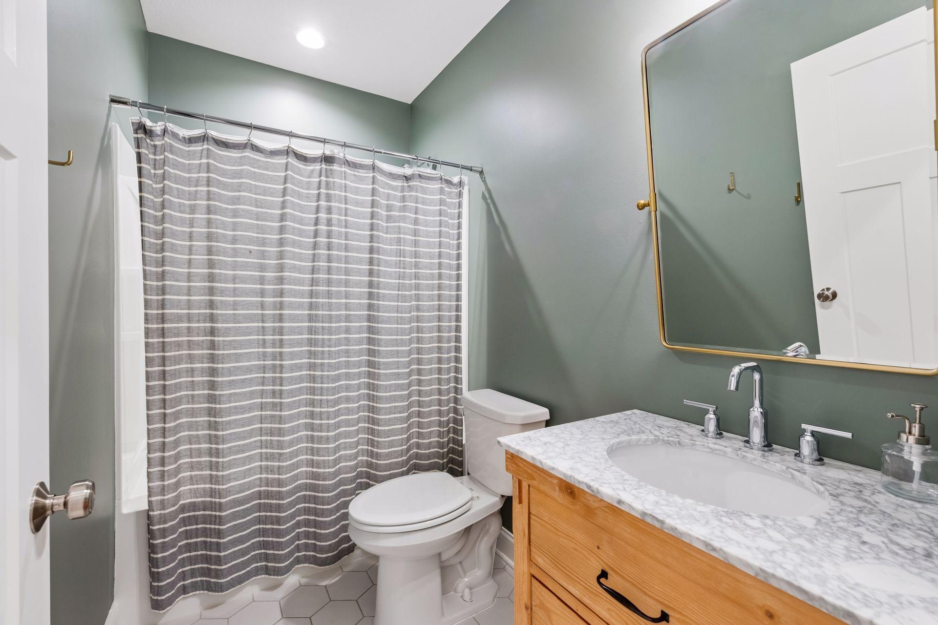 2430 Lacy Lane