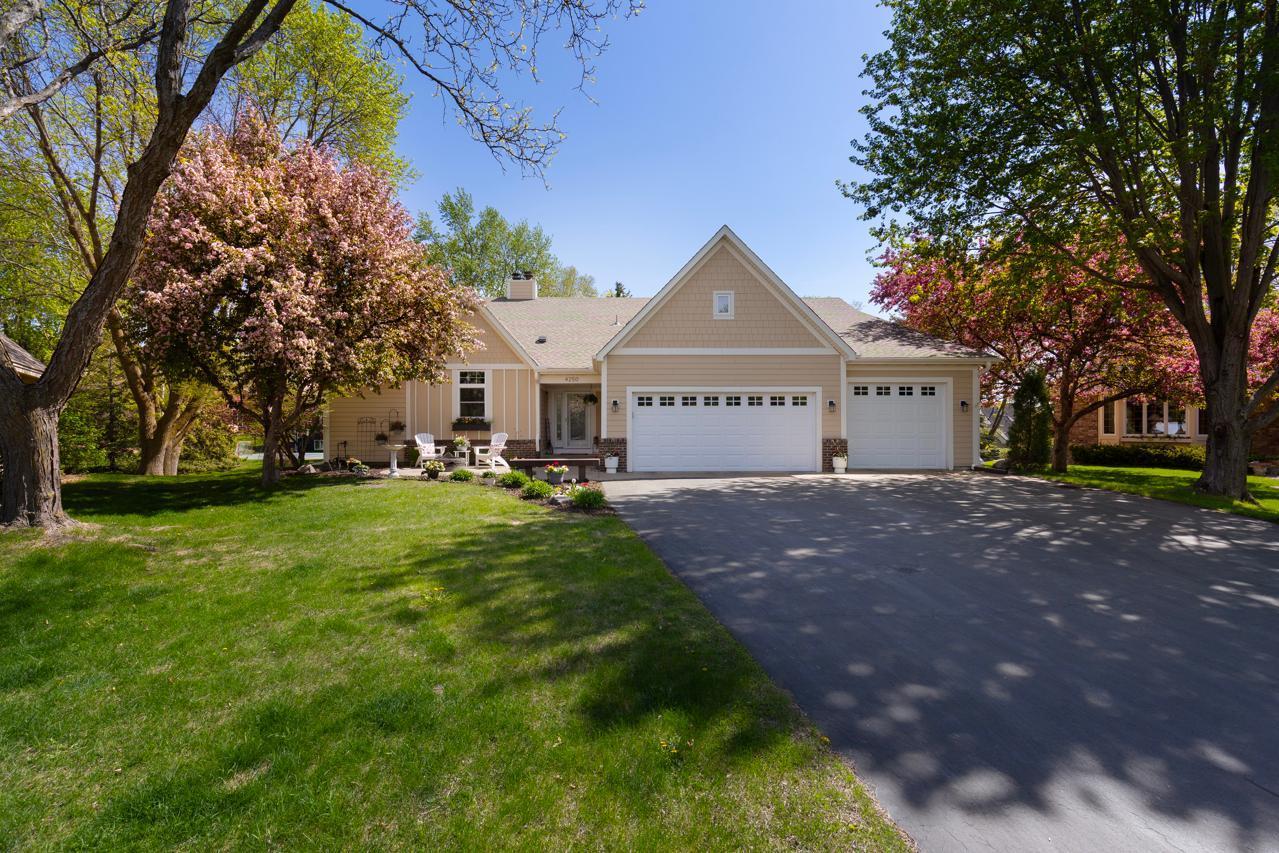 4250 Kingsview Lane N