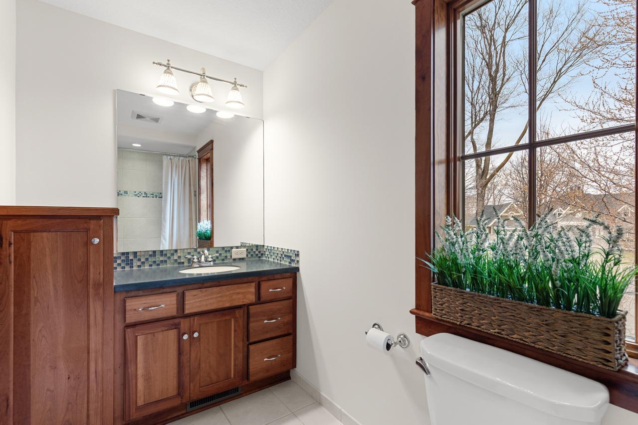 27665 Virginia Cove