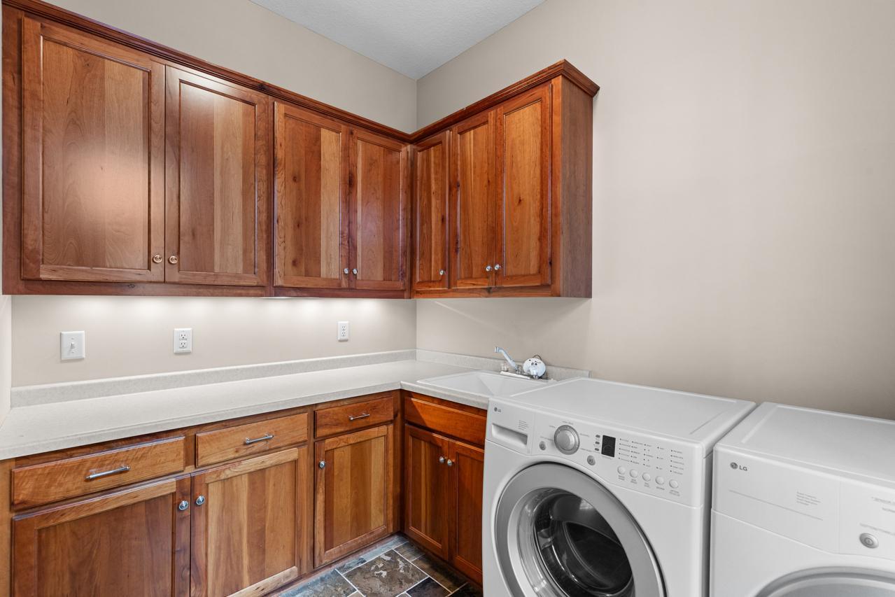 27665 Virginia Cove