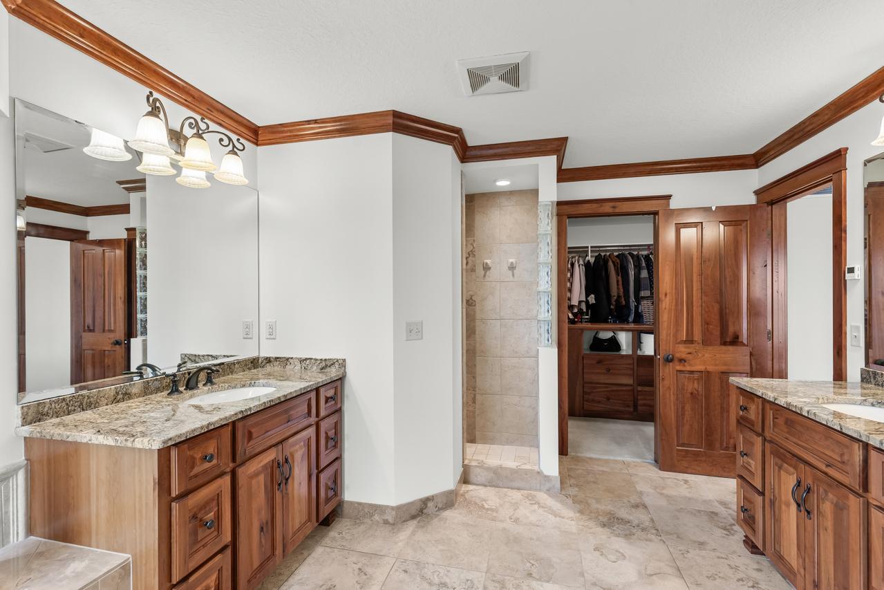 27665 Virginia Cove