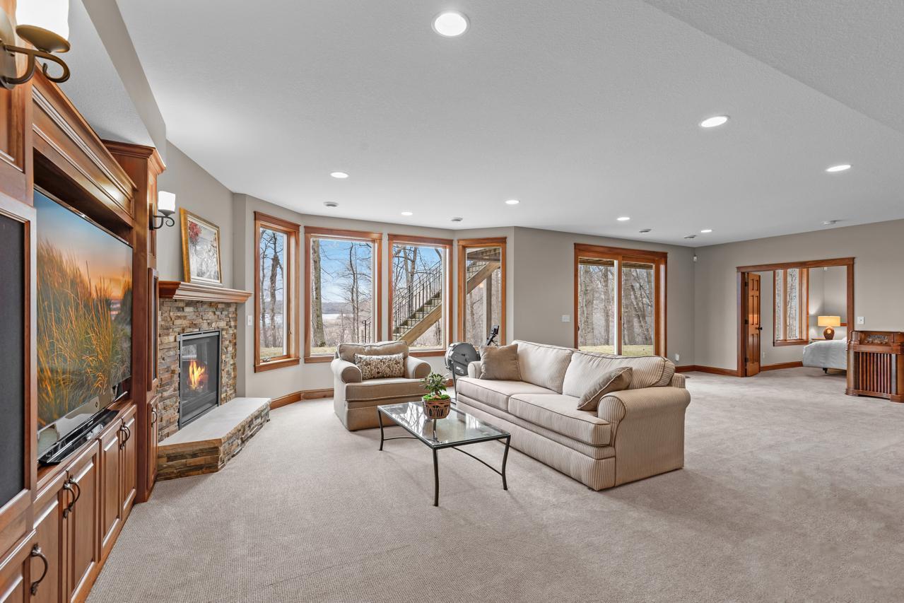 27665 Virginia Cove