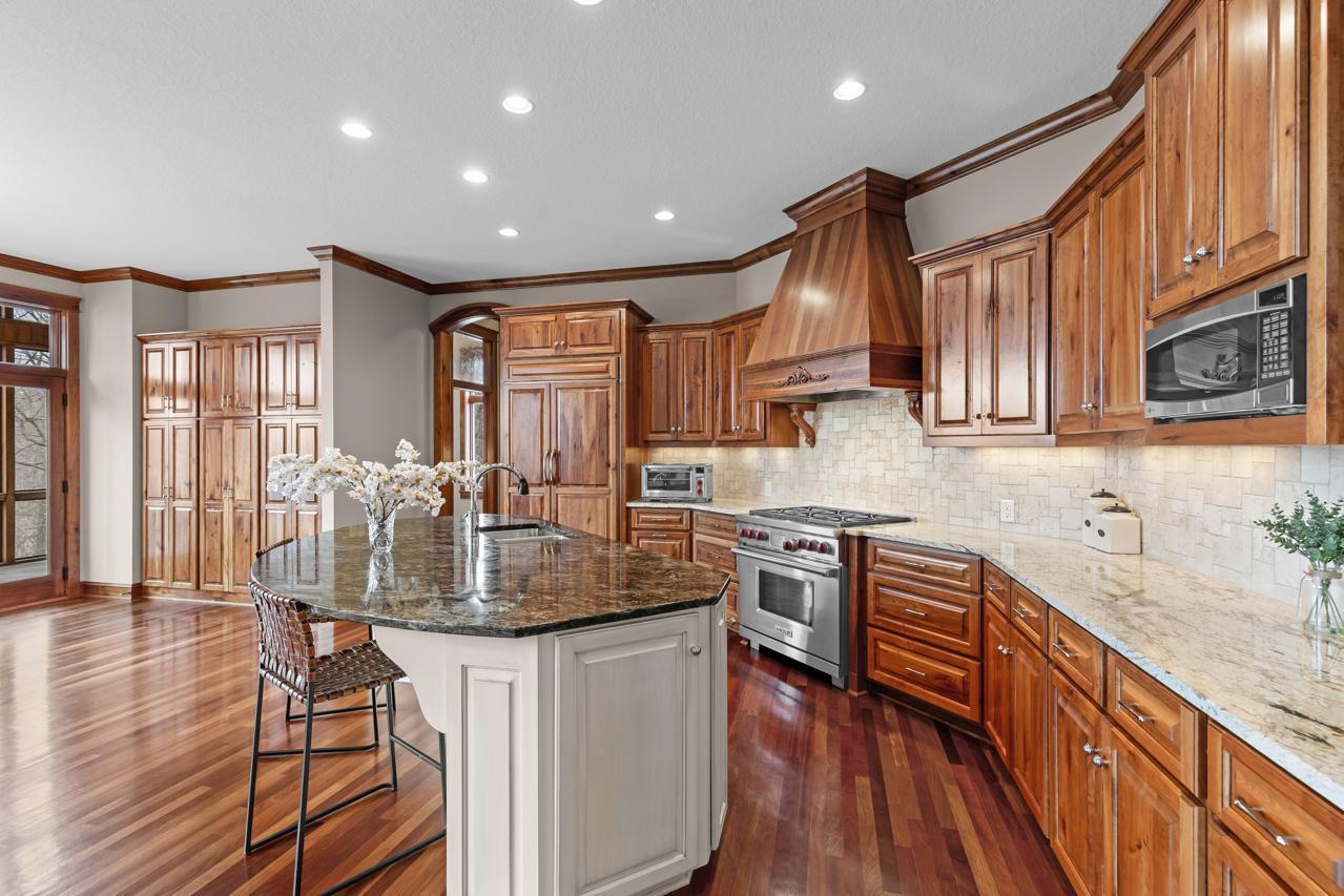 27665 Virginia Cove