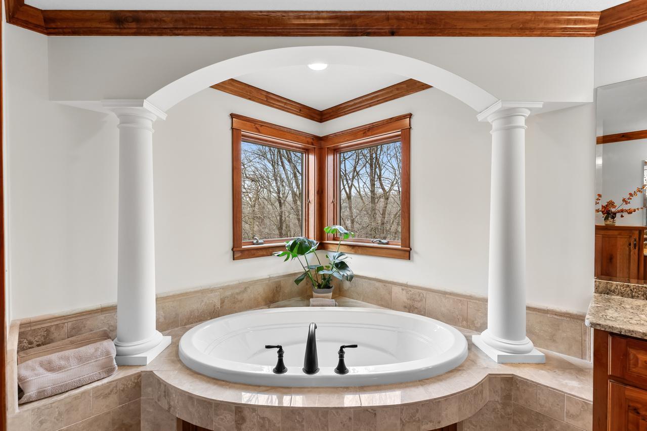 27665 Virginia Cove