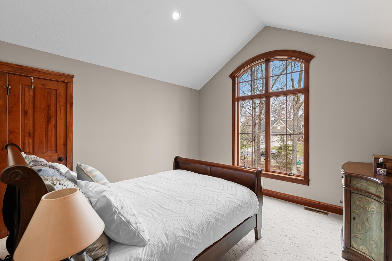27665 Virginia Cove