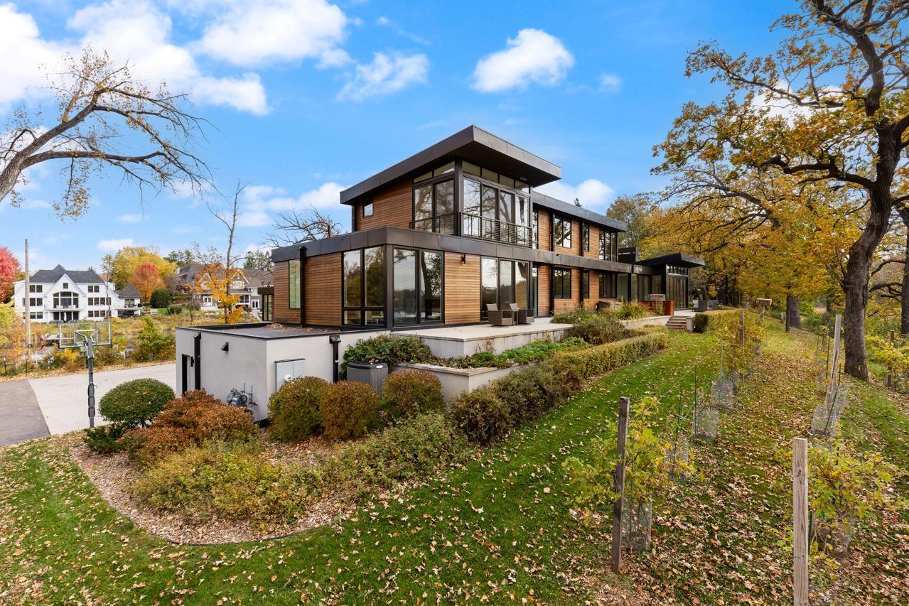2634 Crosby Road