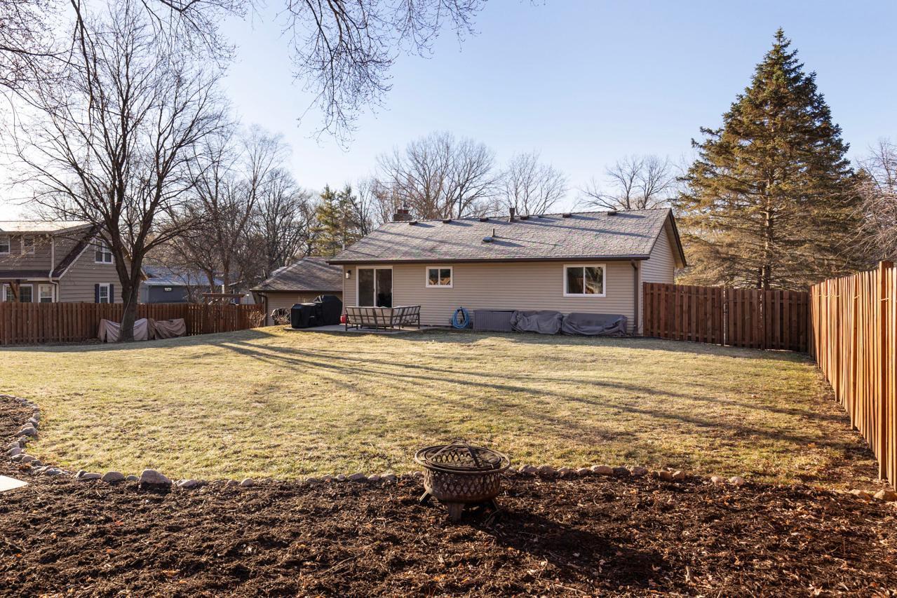 7404 Laredo Drive