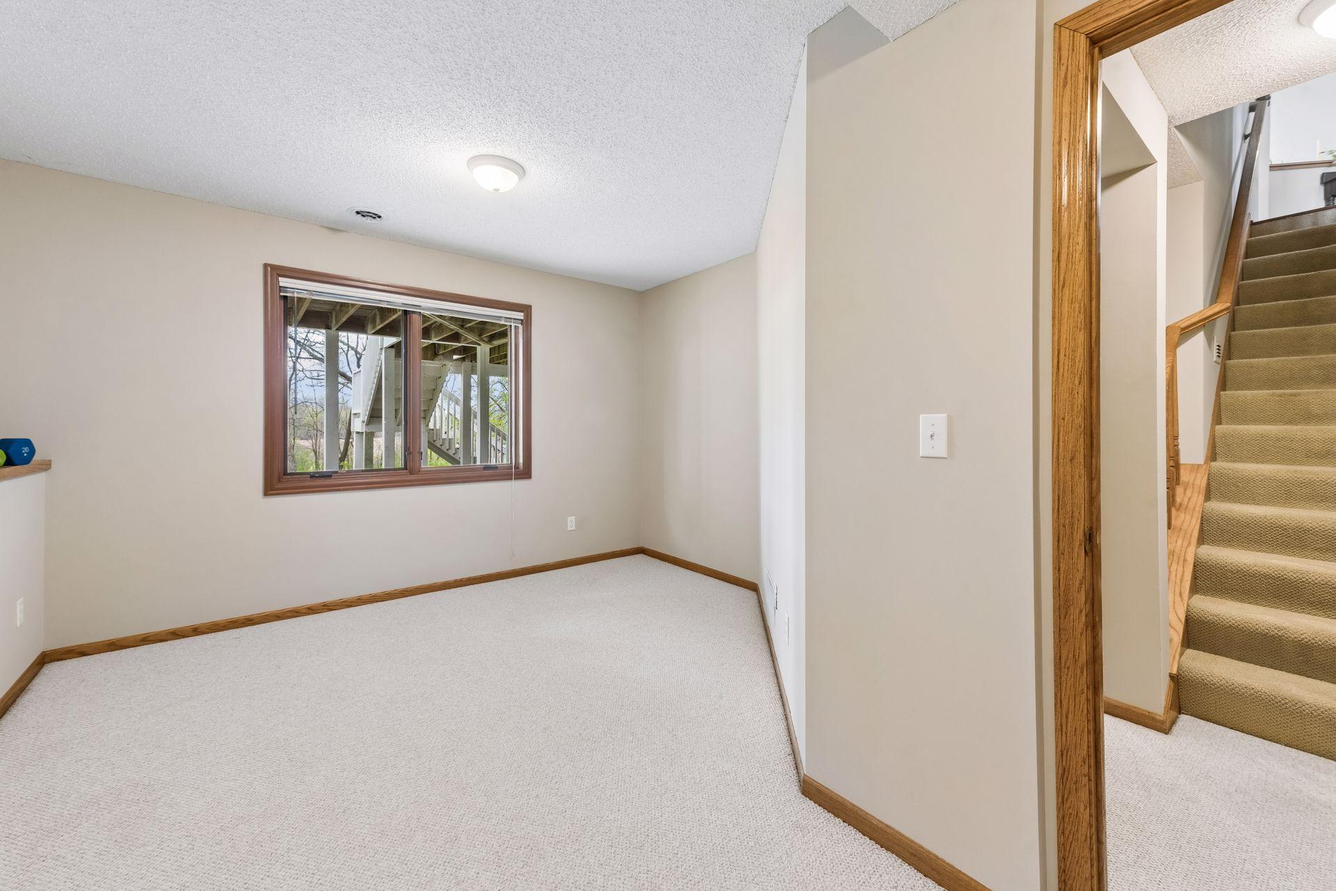 7492 Bent Bow Trail