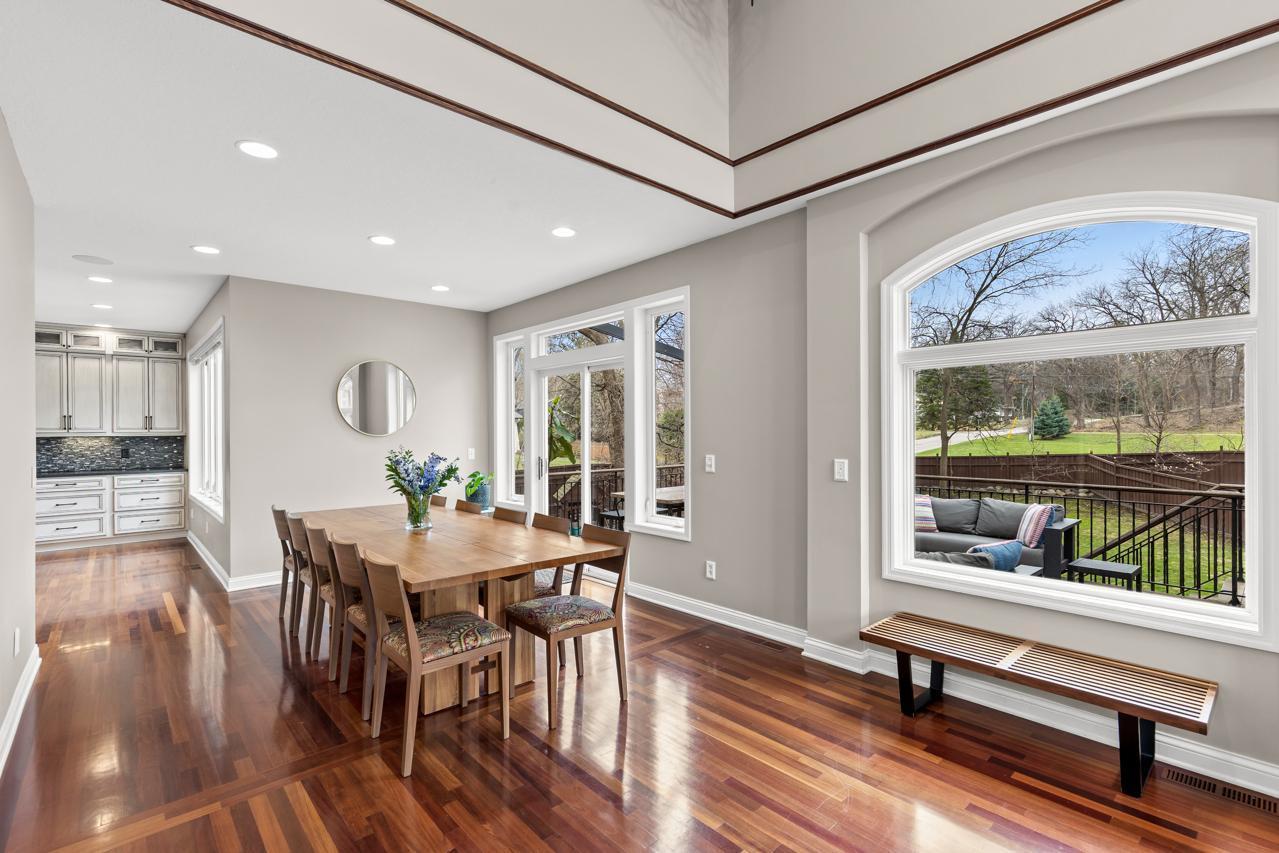 4251 Manor Court Road