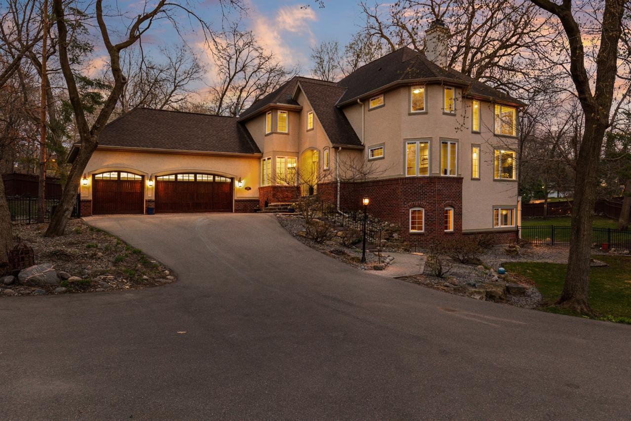 4251 Manor Court Road