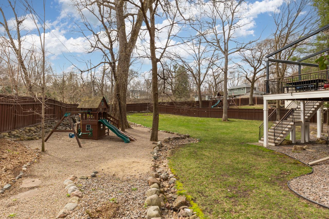 4251 Manor Court Road