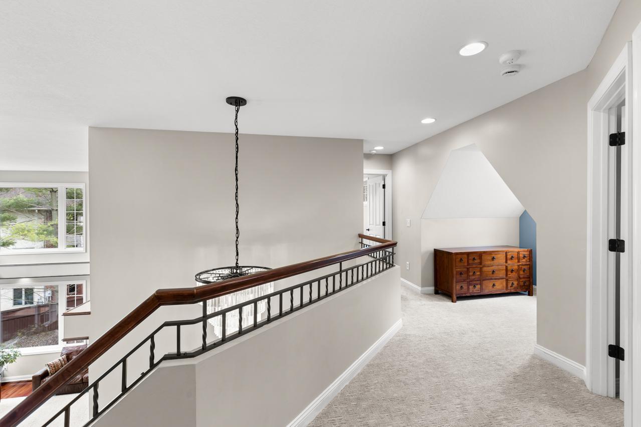 4251 Manor Court Road