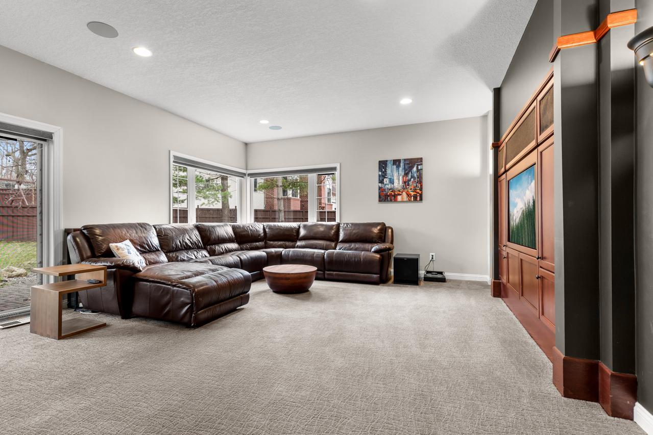 4251 Manor Court Road