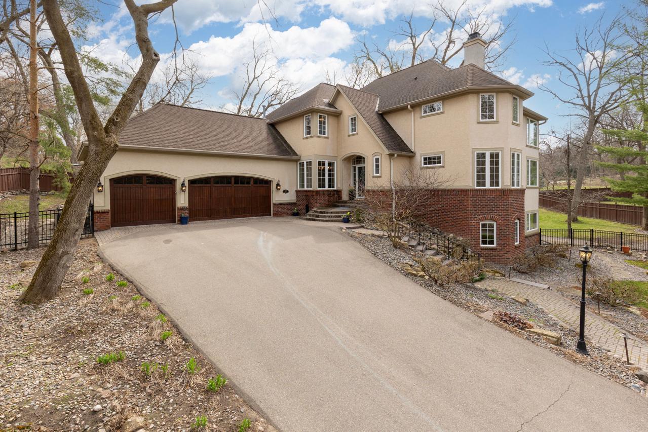 4251 Manor Court Road