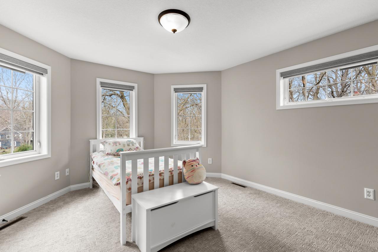 4251 Manor Court Road