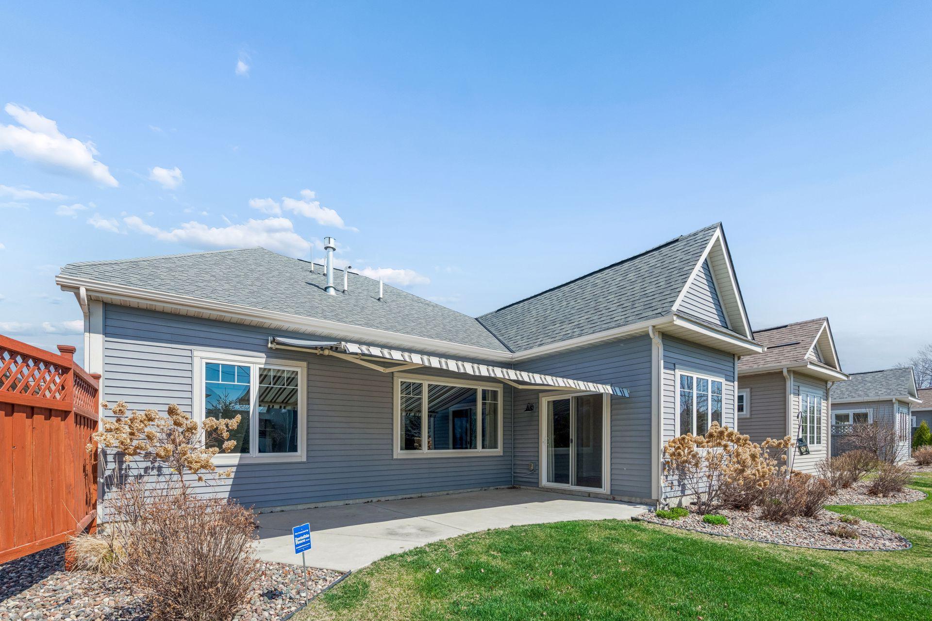 1055 Roselyn Drive
